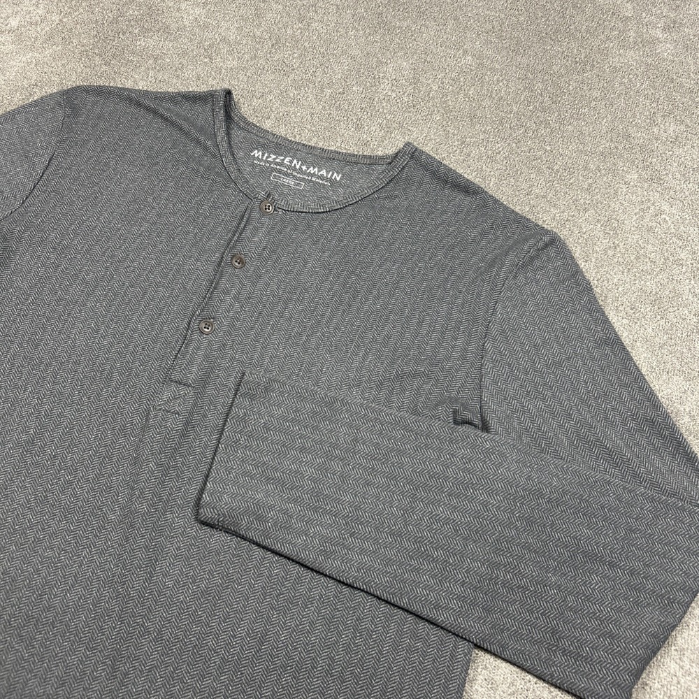 Mizzen Main Henley Mens L Shirt Long Sleeve Herringbone Stretch Gray Made In USA